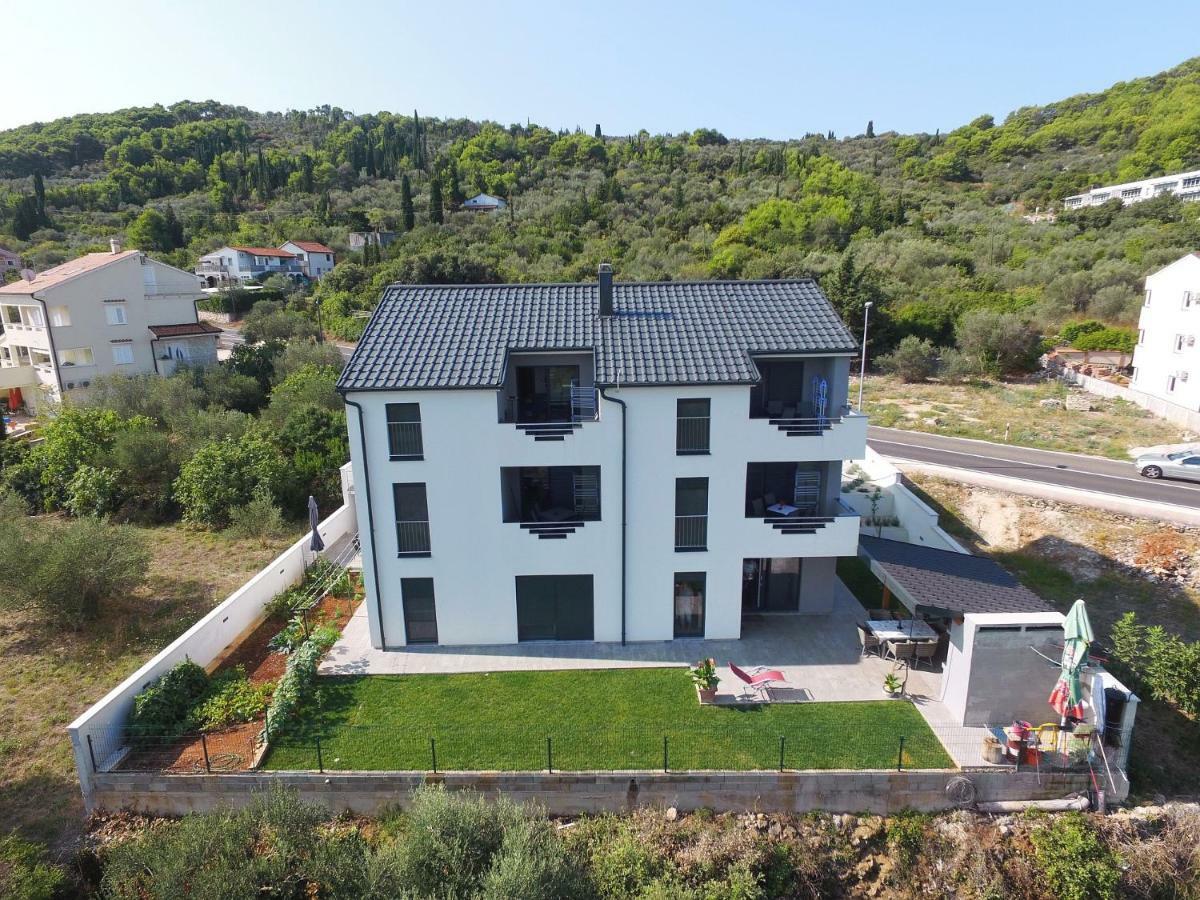 Vila Marijana Preko Dış mekan fotoğraf