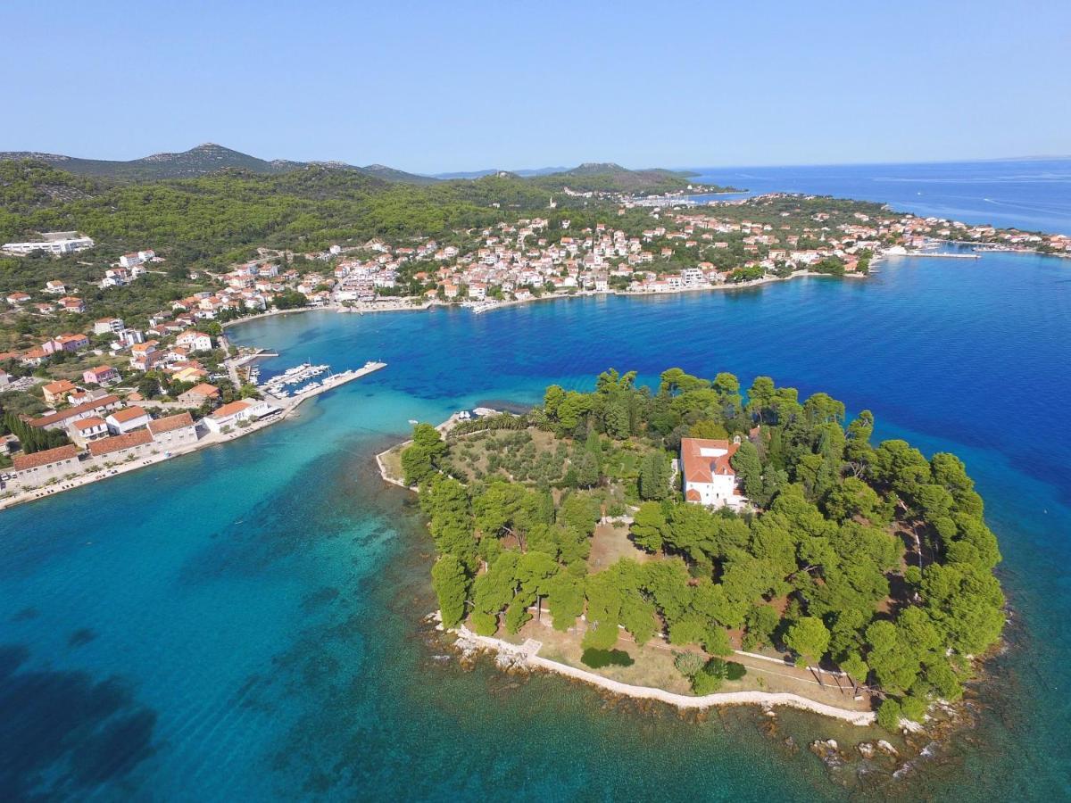 Vila Marijana Preko Dış mekan fotoğraf